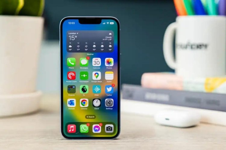 Шість причин купити iPhone 14 Plus замість iPhone 14 Pro Max