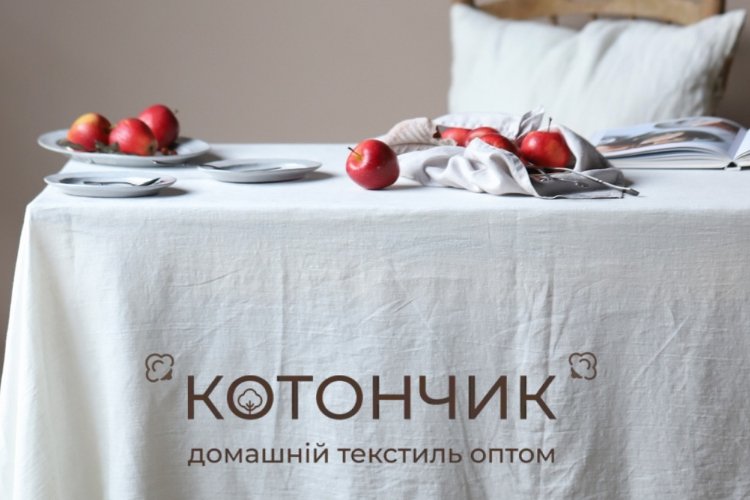 Які скатертини на стіл стануть найбільш практичним вибором для великої сім’ї?