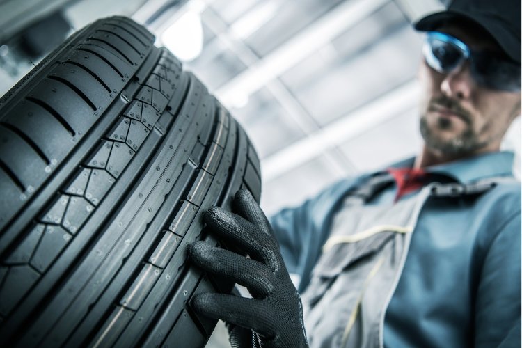 автомобіль